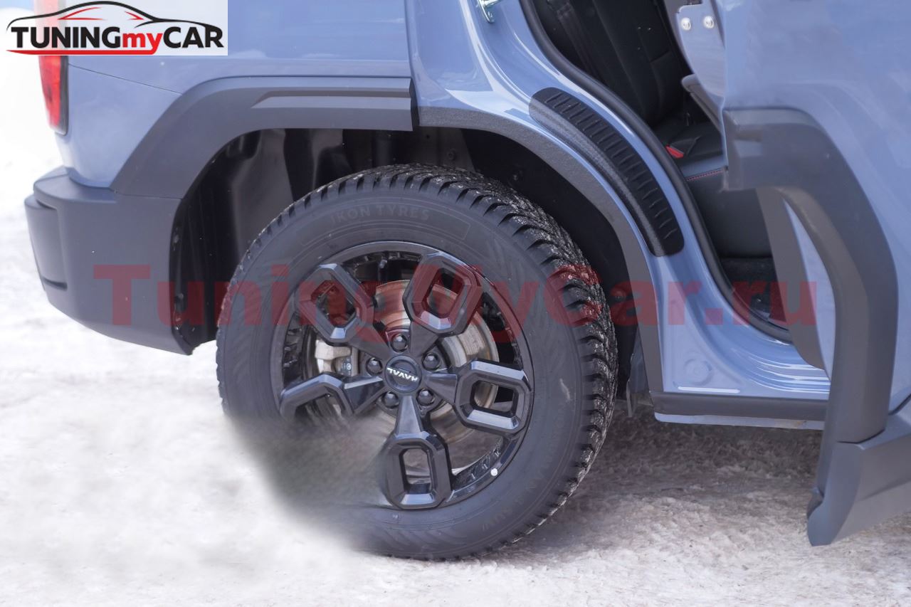 Накладки на внутренние части задних арок со скотчем 3М для Haval H3 2024-