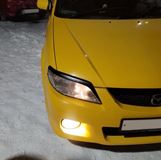 Реснички на фары для Mazda Familia BJ5W рестайлинг 2000-2003