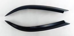 Накладки на передние фары (реснички) Toyota Corolla Fielder, Axio 2012-2015 г.в.