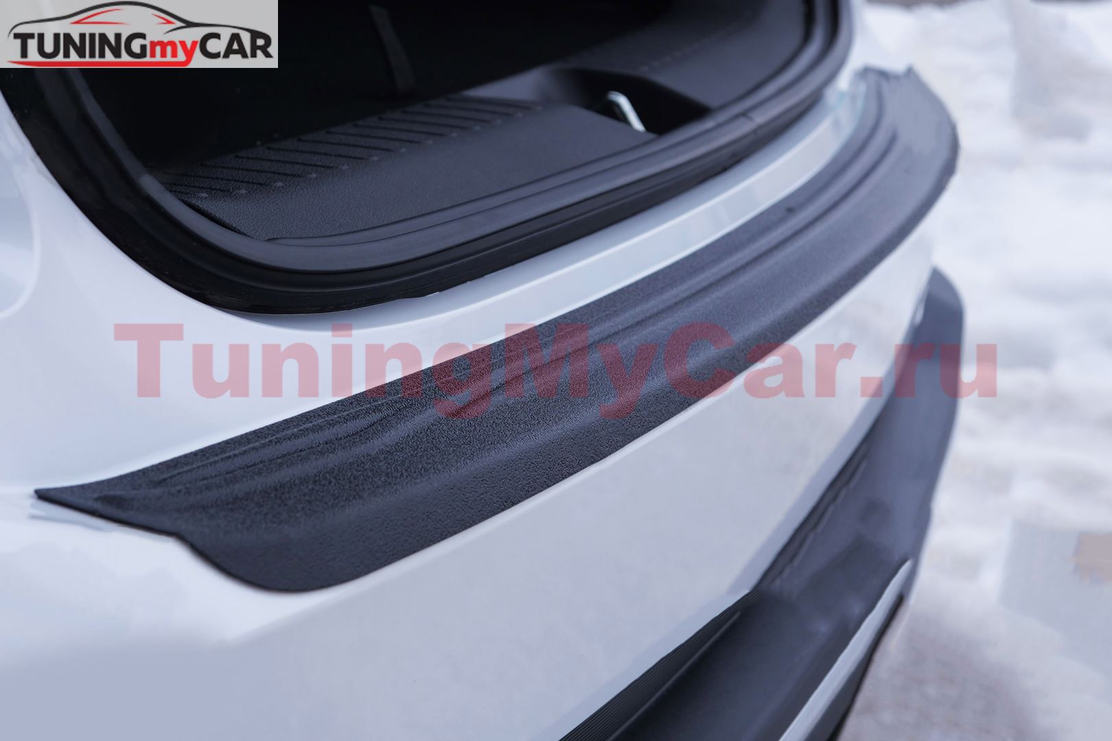 Накладка на задний бампер со скотчем для Haval F7 2024-