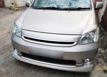 Реснички на фары Toyota Raum Z20 2003-2011