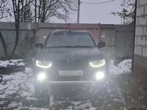 Реснички на фары Mitsubishi Pajero Sport 2008-2017
