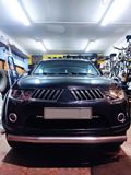 Реснички на фары Mitsubishi Pajero Sport 2008-2017