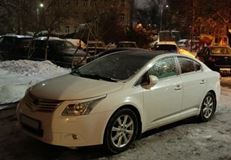 Реснички на фары для Toyota Avensis T270 2008-2011