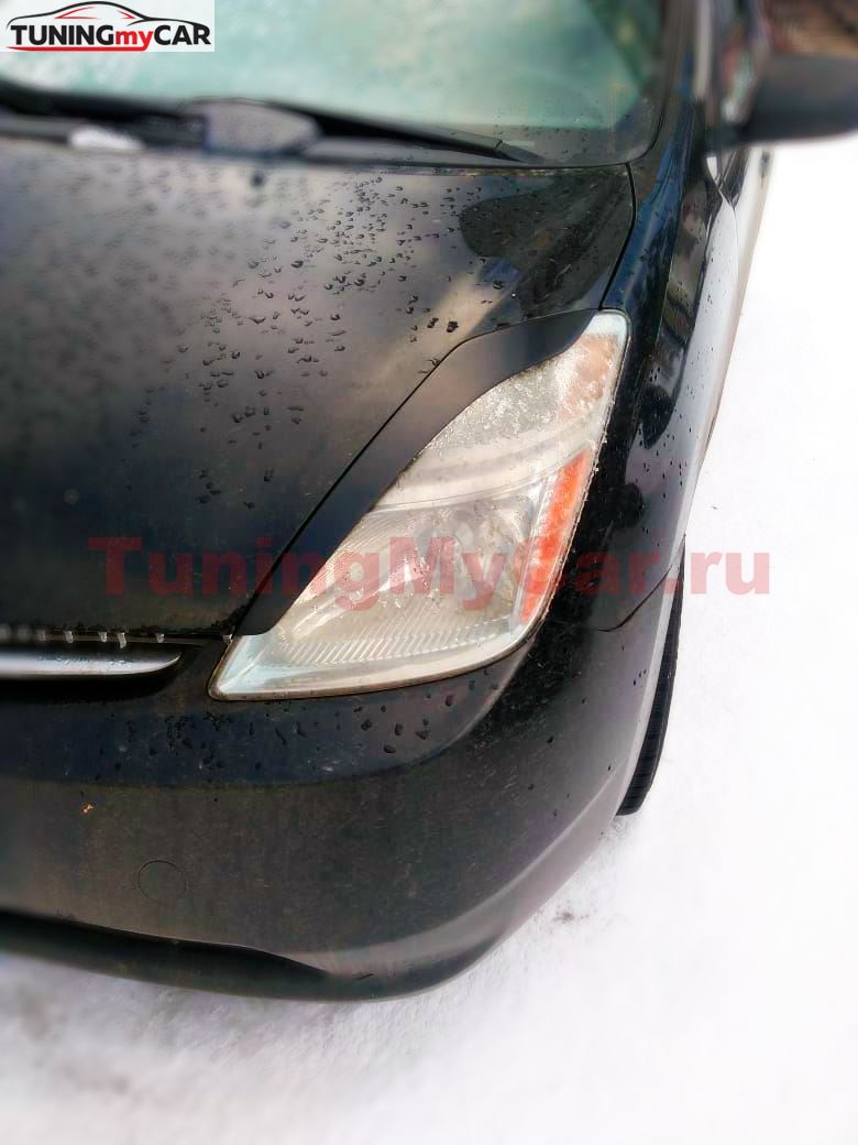 Реснички на фары Toyota Prius NHV20 2003-2011
