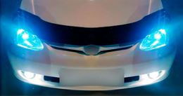 Реснички на фары для Toyota Platz 2002-2005 (рестайлинг)