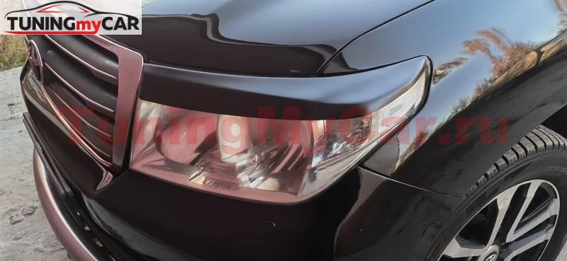 Накладки на передние фары (реснички) Toyota LC 200 2007-2011