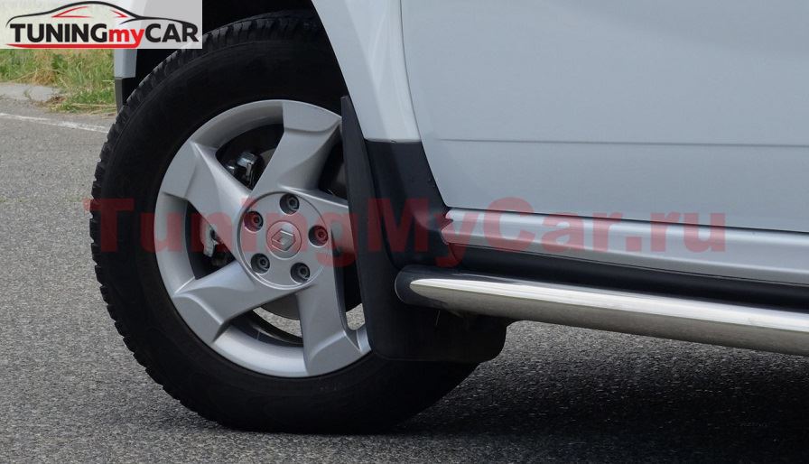 Передние брызговики для Renault Duster