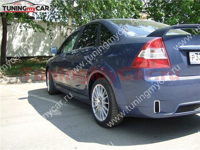 Насадки под бампер "Concept" для Ford Focus 2