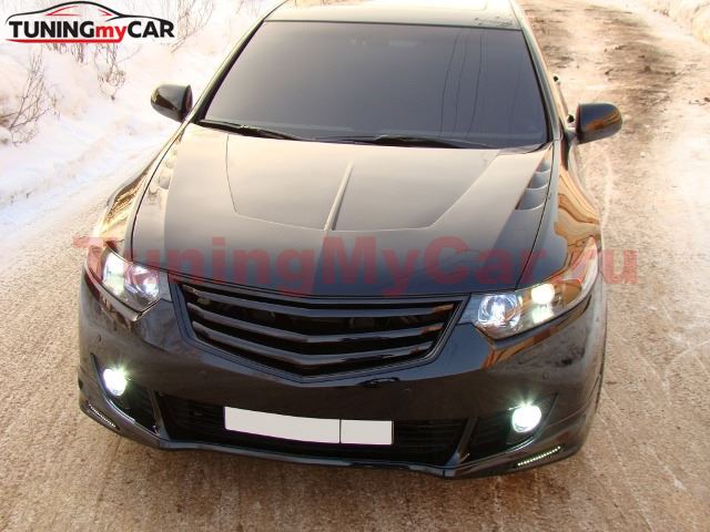 Капот пластиковый "Agressive Waterproof" для Honda Accord VIII/Acura TSX (CU2) 2008-2012 Var №1 (с глухими воздуховодами)