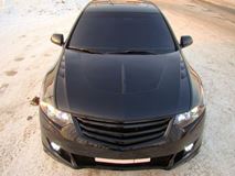 Капот пластиковый "Agressive Sport" для Honda Accord VIII 2008-2012/Acura TSX (CU2) Var №2 (с прорезанным центральным воздуховодом)