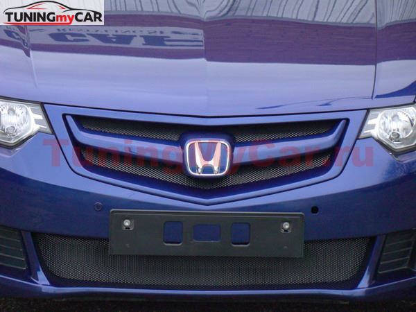 Планка в решетку радиатора "SPORT" для Honda Accord VIII 2008- / Acura TSX (CU2) var №1 под логотип Honda