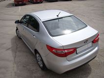 Козырек на стекло для Kia Rio III