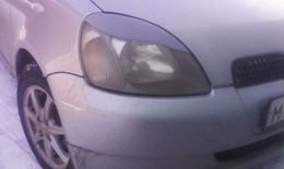 Реснички на фары для Toyota Vitz NCP10 1999-2005