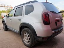 Накладки на колесные арки (расширители) 8 частей Renault Duster 2015-2020