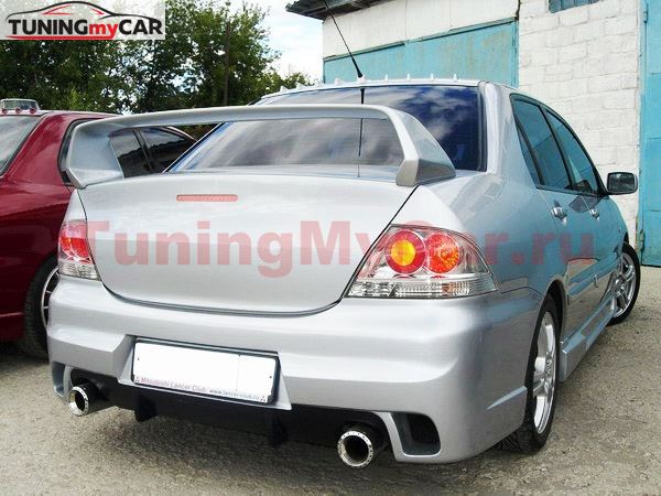 Бампер задний для Mitsubishi Lancer IX в стиле INGS Extreem под двойной выхлоп