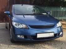 Решетка радиатора в стиле Mugen для Honda Civic 4D VIII