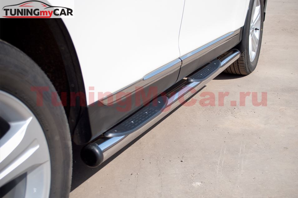 Пороги труба D76 с накладками (вариант 2) для Toyota Highlander 2010-2013