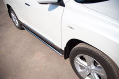 Пороги труба D63 для Toyota Highlander 2010-2013