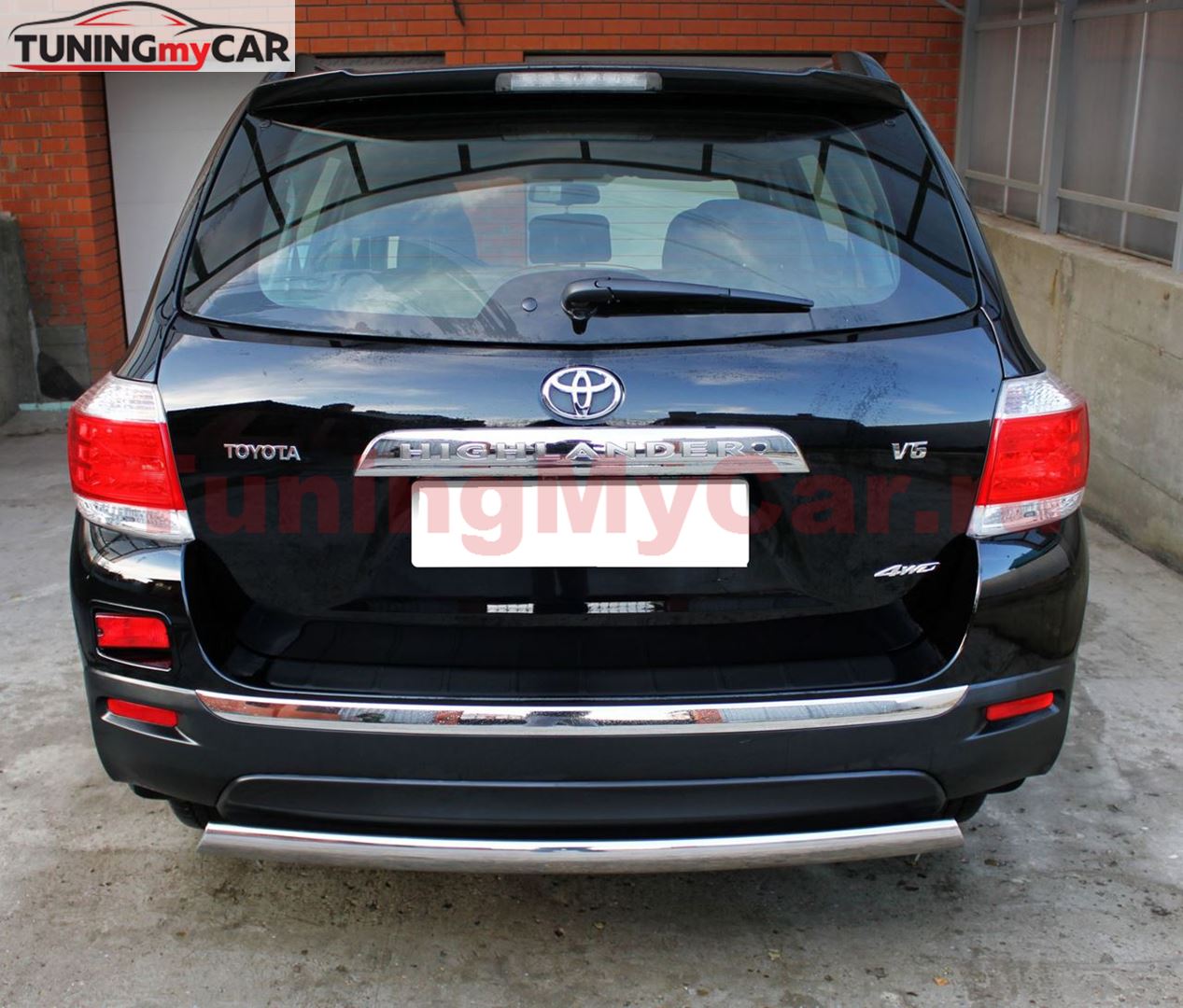 Защита заднего бампера D75х42 для Toyota Highlander 2010-2013