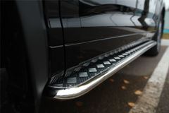 Пороги труба D42 с листом для Toyota Highlander 2014-