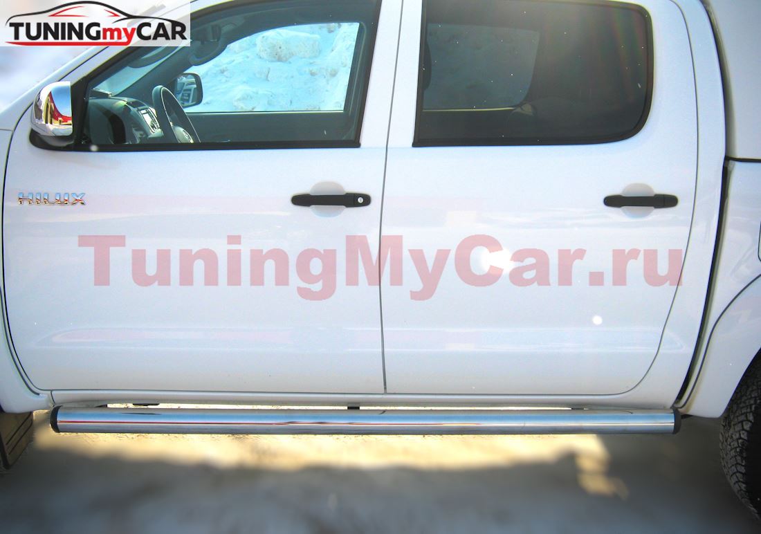 Пороги труба D76 (вариант 2) для Toyota Hilux 2009-2014