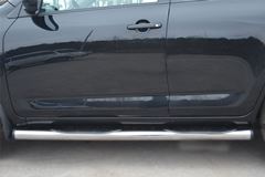 Пороги труба D76 с накладками (вариант 2) для Toyota Rav4 2010-2012