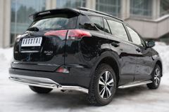 Защита заднего бампера уголки D63(секции) для Toyota Rav4 2015-