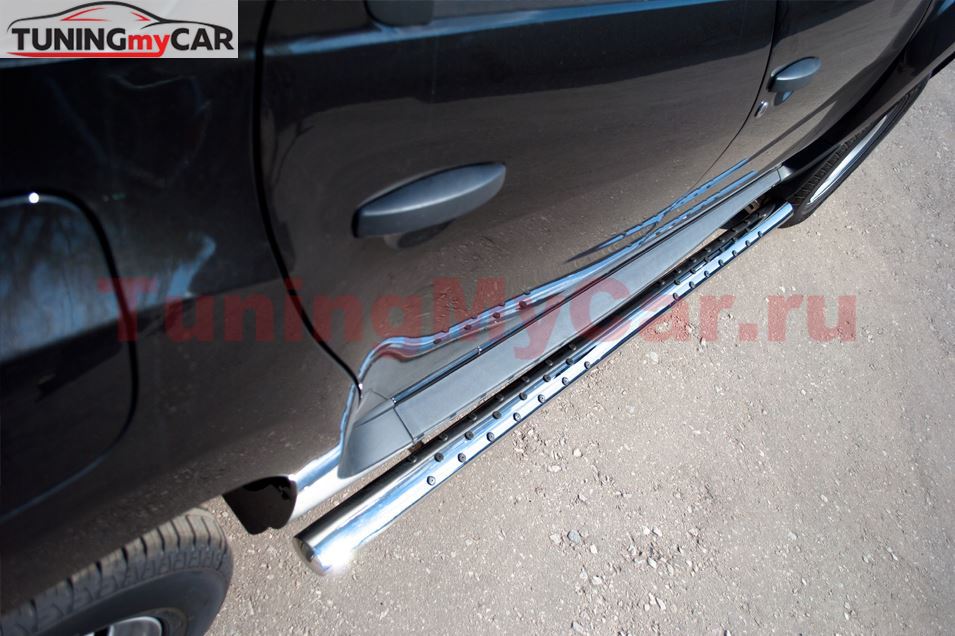 Пороги труба D75х42 овал с проступью для Renault Duster 4x2 2011-