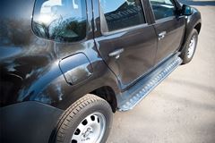 Пороги труба D42 с листом для Renault Duster 4x2 2011-
