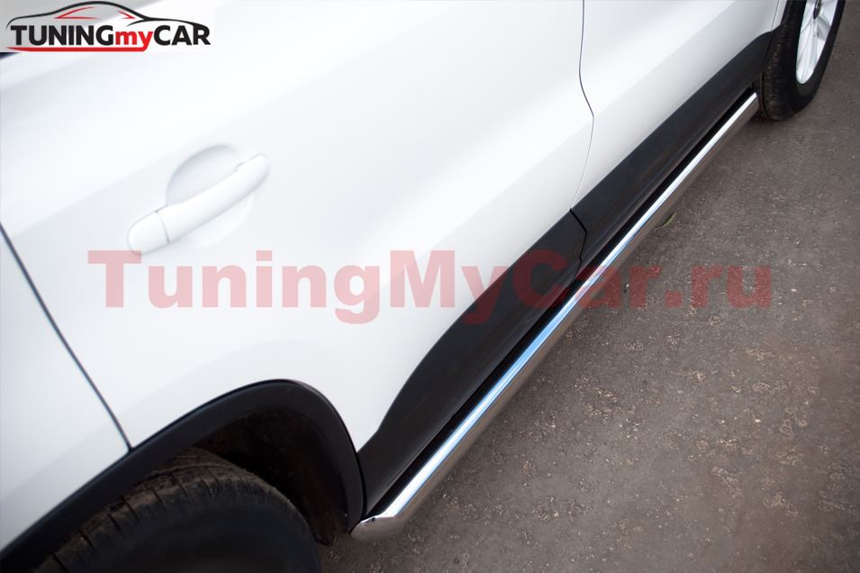 Пороги труба D63 (вариант 1) для Volkswagen Tiguan Track & Field (Track & Style) 2011-