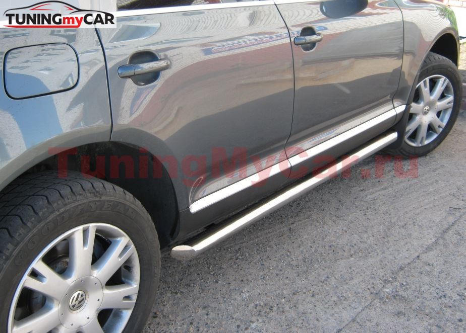Пороги труба D76 для Volkswagen Touareg 2006-2009