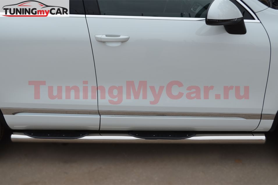 Пороги труба D76 с накладками (вариант 3) для Volkswagen Touareg 2010-2013
