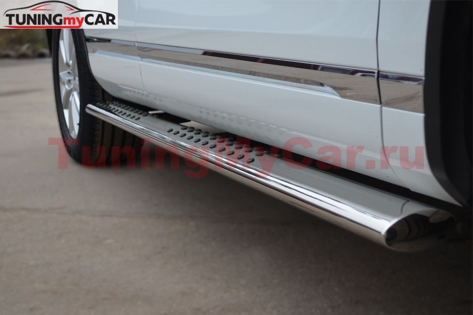 Защита порогов 120х60 с проступью для Volkswagen Touareg 2010-2013