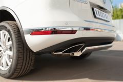 Защита заднего бампера D75х42 (дуга) для Volkswagen Touareg 2014-2018