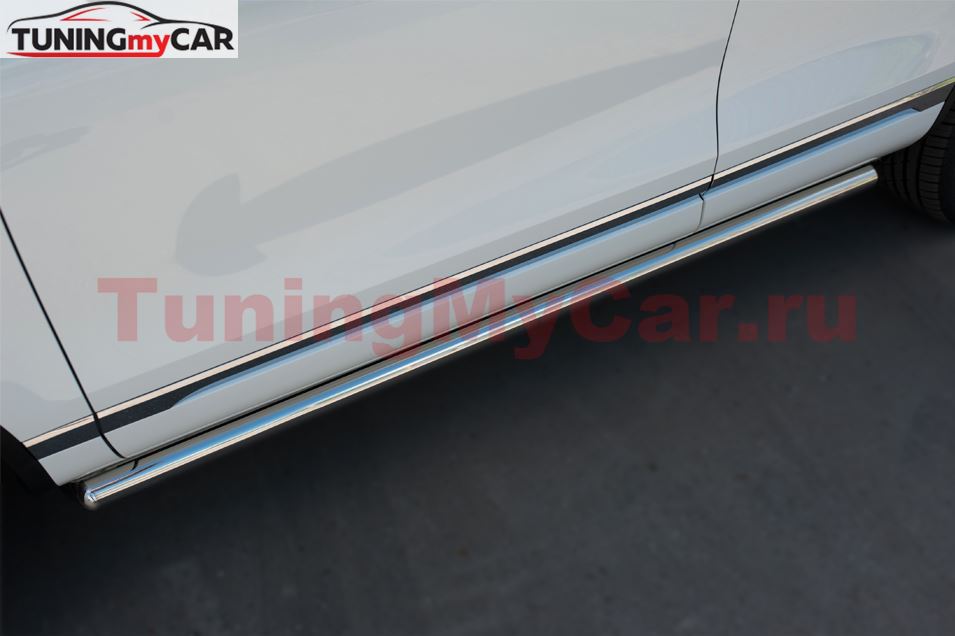 Пороги труба D63 (вариант 3) для Volkswagen Touareg 2014-2018