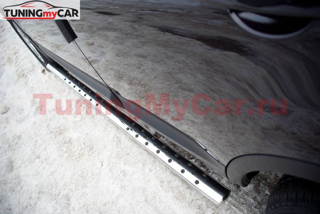 Пороги труба D75х42 овал с проступью для Nissan Qashqai 2010-2013