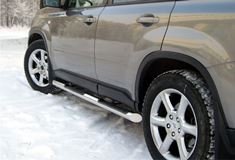 Пороги труба D76 с накладками (вариант 1) для Nissan X-Trail 2007-2010