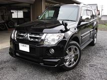 Накладка переднего бампера Mitsubishi Pajero 4 дорест. 2006-2011