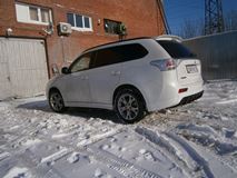 Накладка и "клыки" на задний бампер Mitsubishi Outlender 3 от 2012 г.в. 