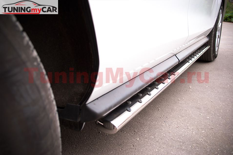 Пороги труба D75х42 овал с проступью для Mazda CX-7 2010-2013