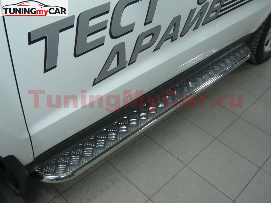 Пороги труба D42 C листом (Лист алюм., проф. нерж) (Вариант 1) для Hyundai Santa Fe 2009-2011