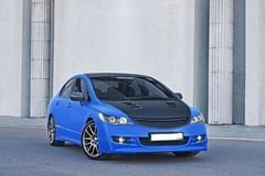 Решетка радиатора в стиле Mugen для Honda Civic 4D VIII