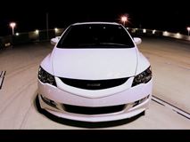 Решетка радиатора в стиле Mugen для Honda Civic 4D VIII
