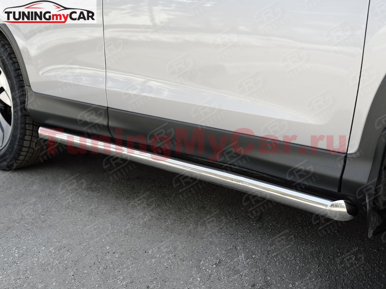 Пороги труба D63 (вариант 1) для Honda CR-V 2015
