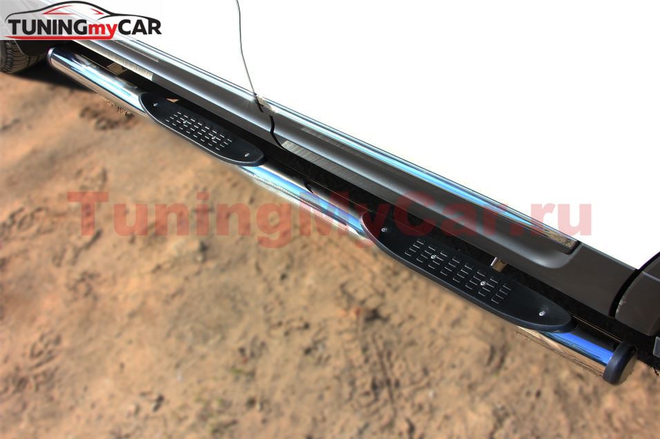 Пороги труба D76 с накладкой (вариант 2) для Ford Explorer V 2012-