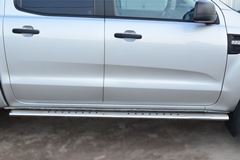 Пороги труба D120X60 с проступью для Ford Ranger 2011-
