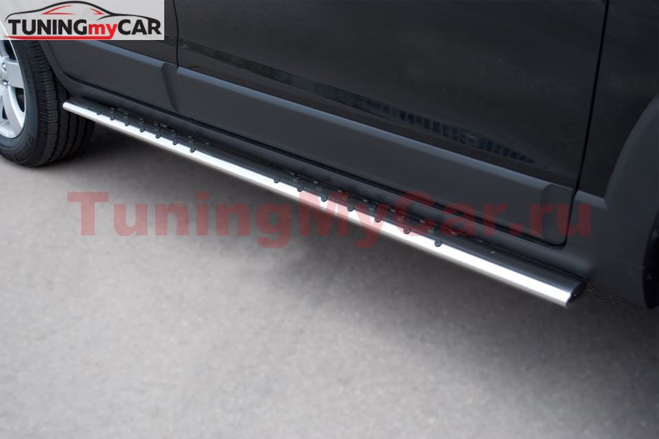 Пороги труба D75х42 овал с проступью для Chevrolet Captiva 2011-2013