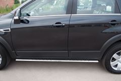 Пороги труба D75х42 овал с проступью для Chevrolet Captiva 2011-2013