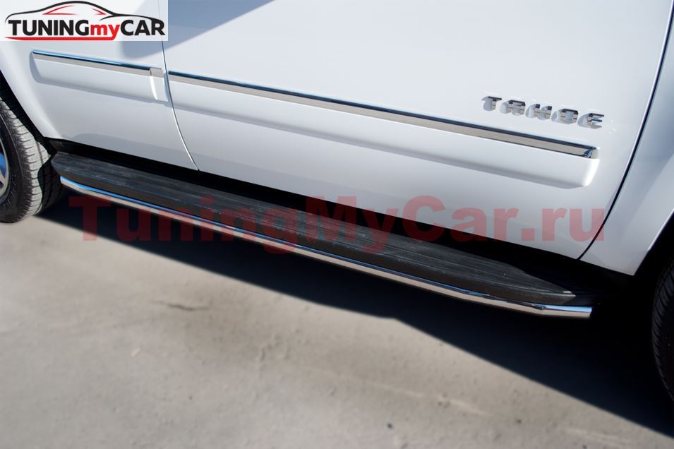 Пороги труба D42 для Chevrolet Tahoe 2012-